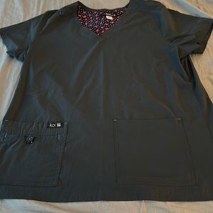Koi basics. Charcoal color. Size large